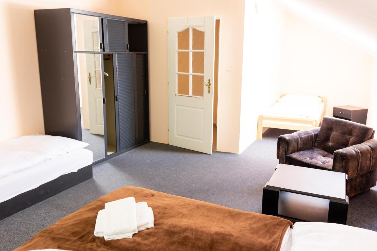 U Prazaka Hotel Bublava Eksteriør billede